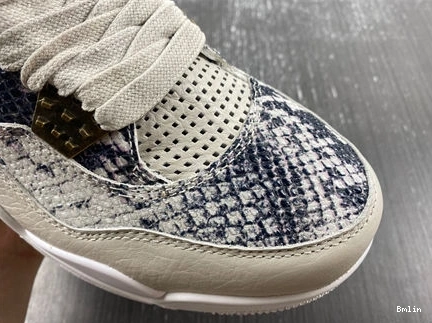 Bmlin Shoes WellDesigned 4 813191- 3934 Retro Jordan 1026